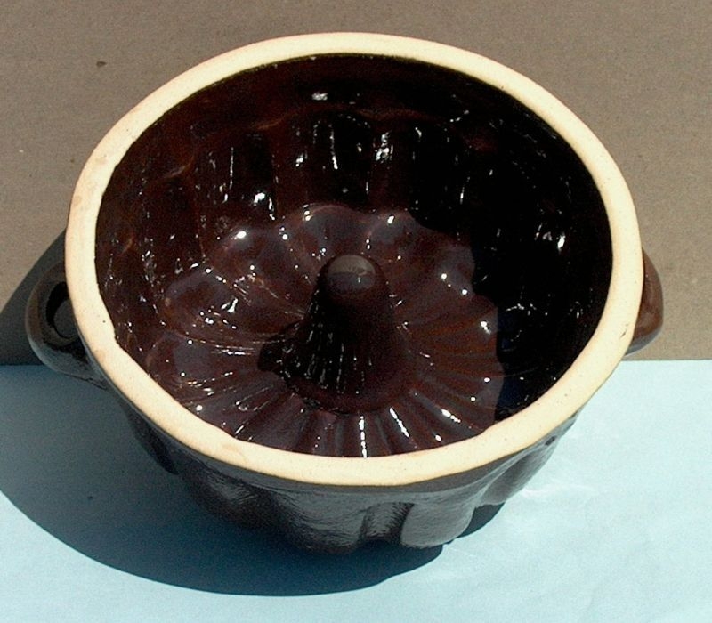 Bábovka d23cm, 1,5l malá, keramika
